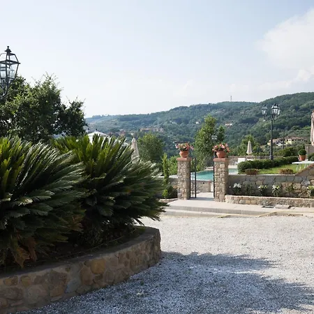 Borgo Dei Gigli