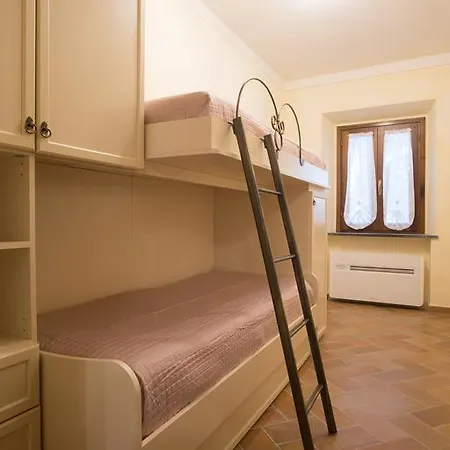 Borgo Dei Gigli