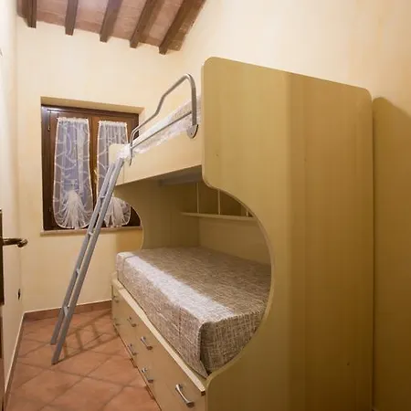 Фермерский дом Borgo Dei Gigli Лампореккьо