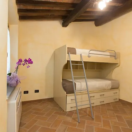 Borgo Dei Gigli Фермерский дом *